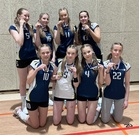 Takana vasemmalta Lilian Paul, Miisa Långström, Selena Heikkinen, Amina Khudoikulova, edessä vasemmalta Miina Kojo, Enna Norrbäck, Emma Liikkanen, Erin Ormio